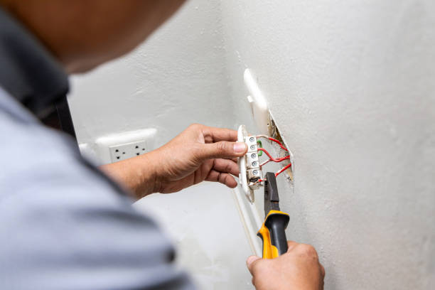 Best Electrical Outlet Repair  in Belle Glade, FL
